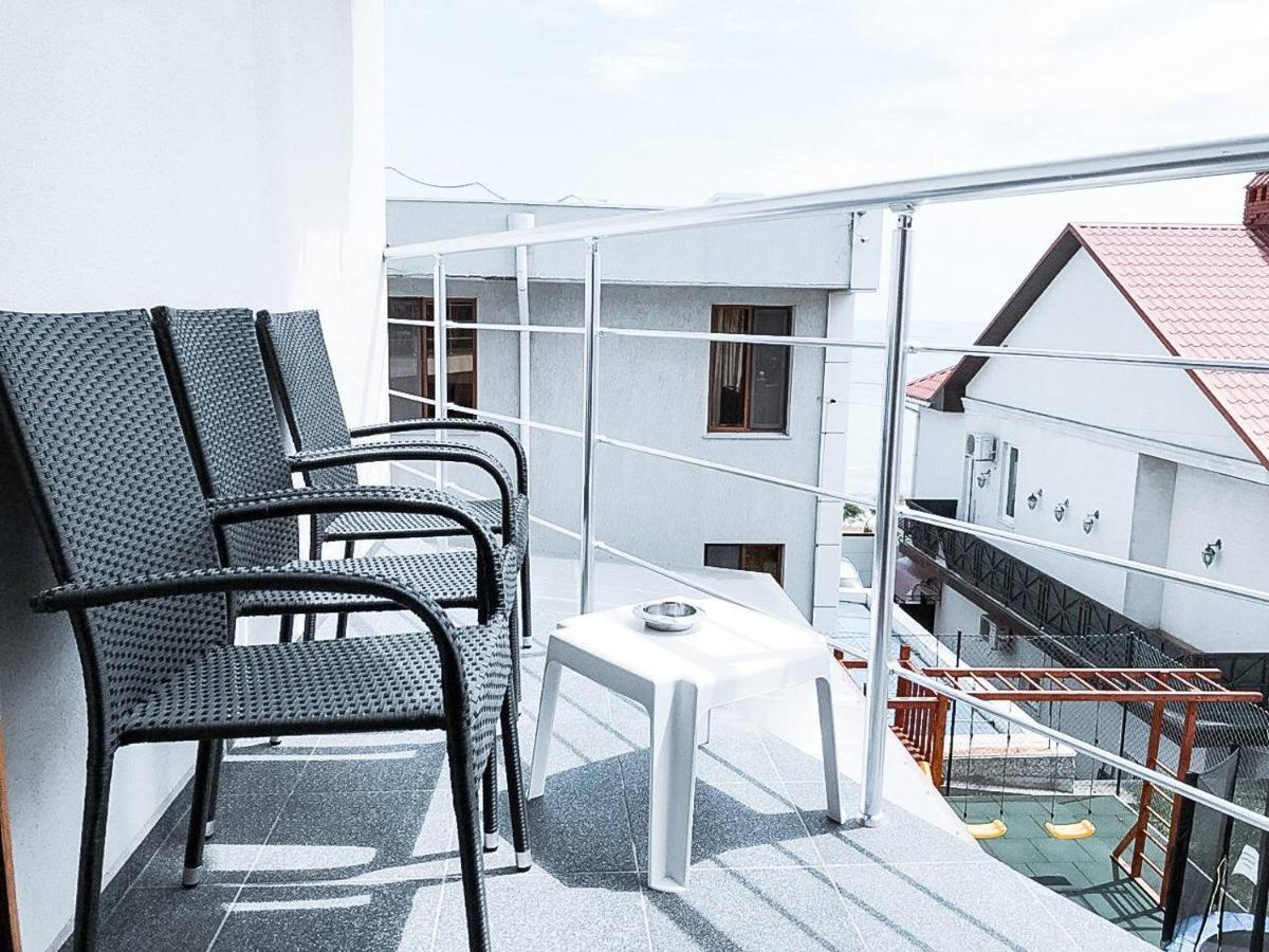 Klaster Seaview Hotel Черноморск Экстерьер фото